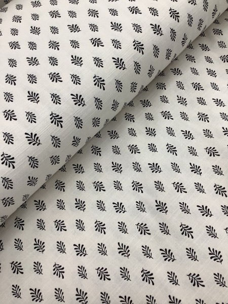 20839 Cotton Rayon Linen Black Leaf Sprig