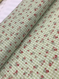 21295 Cotton Blend Green Rosebud Gingham 21295 Cotton Blend Green Rosebud Gingham
