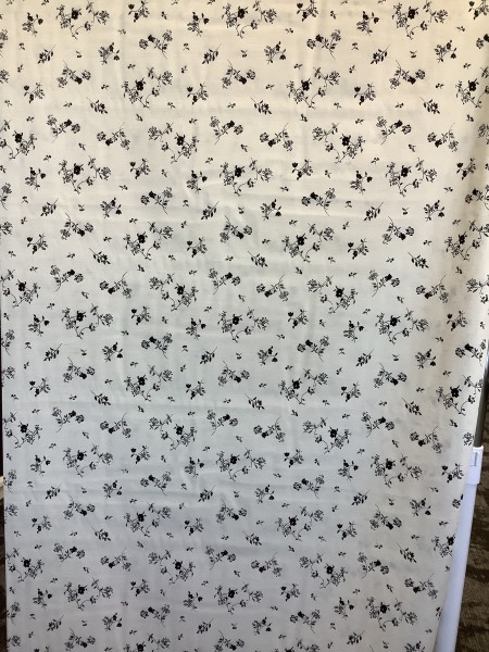 20090 Cotton Linen Cream Black Floral