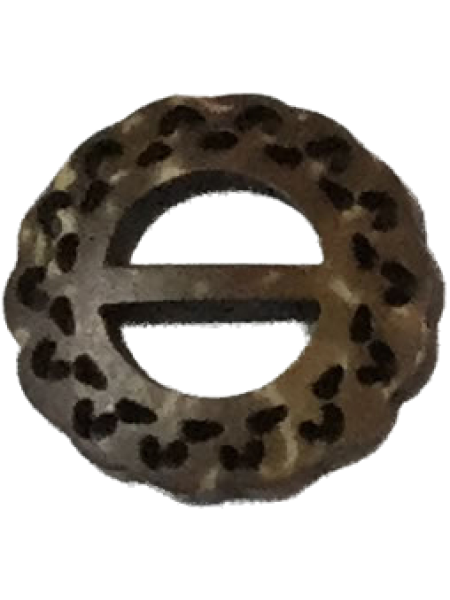 Carved Round Buckle