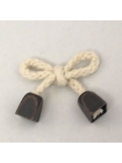 String Caps