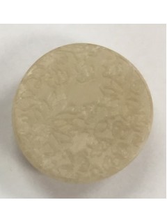 Button 1018 Plastic tan  0.75