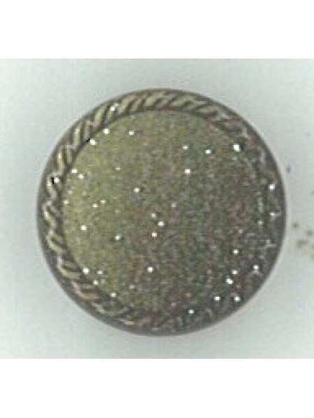 Button 823